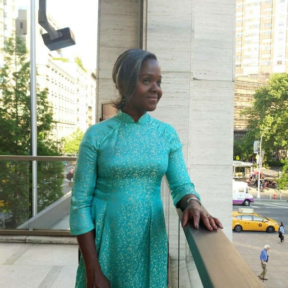 Meet your Posher, Sunee - Picture 5 of 5